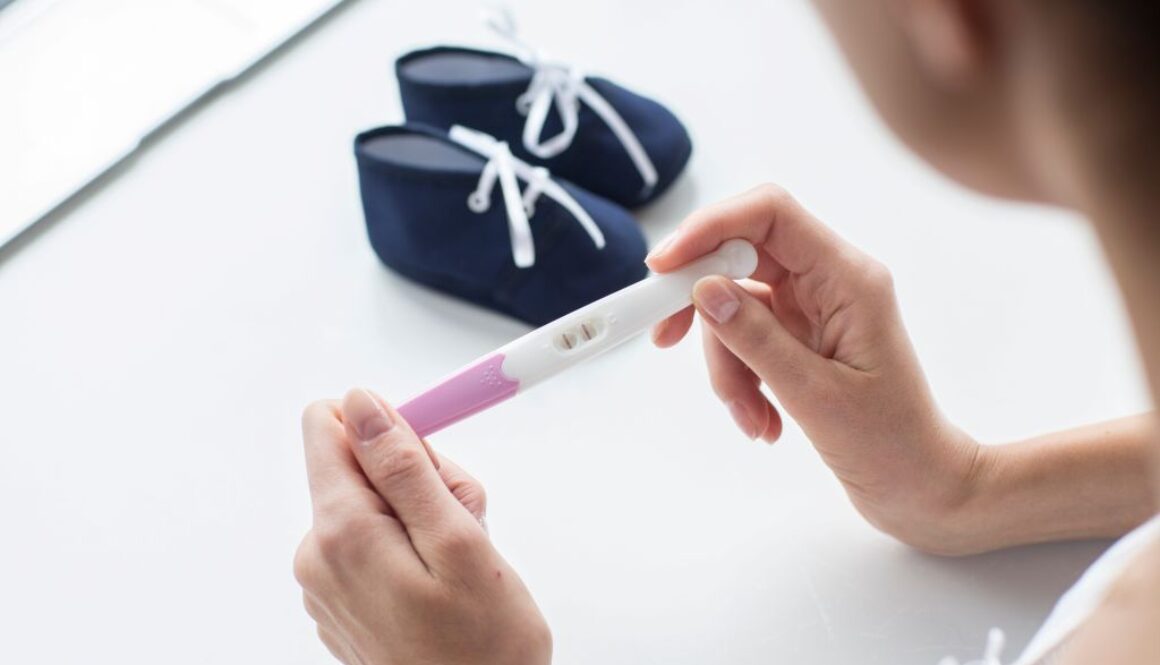 Wiek kobiety a płodność – kiedy ginekolog zaleca szybszą diagnostykę