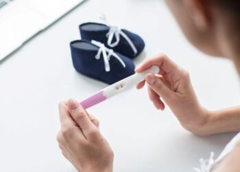 Wiek kobiety a płodność – kiedy ginekolog zaleca szybszą diagnostykę